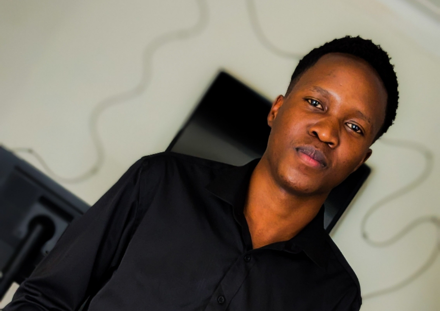 Portrait of Ezra Mwanani, Co-Founder and CTO of Phantom Illusions Studio